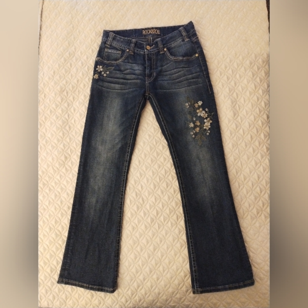 Rock & Roll Cowgirl Mid-Rise Boot Cut Embroidered Dark Wash Jeans NWOT